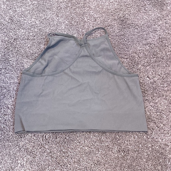 H&M Sage Green Ribbed Crop Top (M) - Picture 2 of 2
